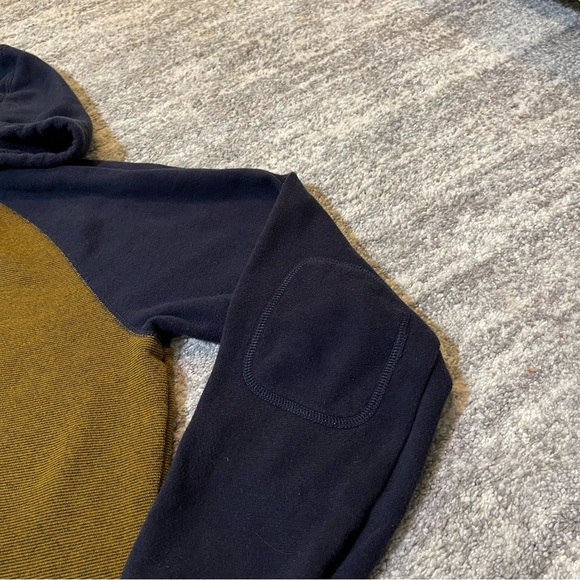 WOMEN’S HURLEY PULL OVER SWEATER - Picture 6 of 6